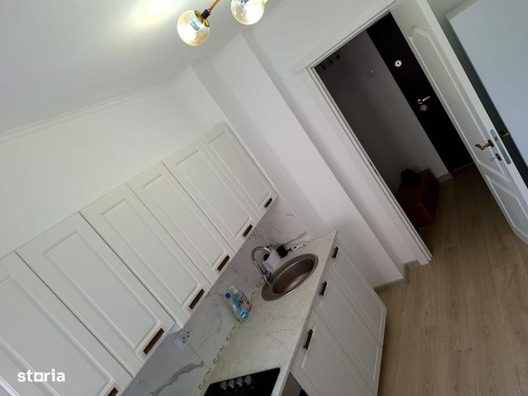Apartament cu 3 camere decomandat în Ultracentral