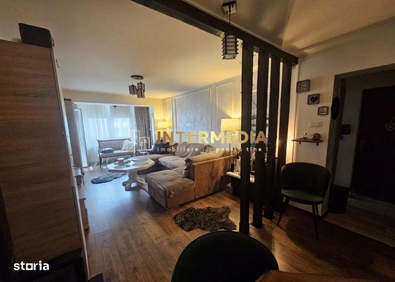 Apartament cu 3 camere decomandat în Cetate
