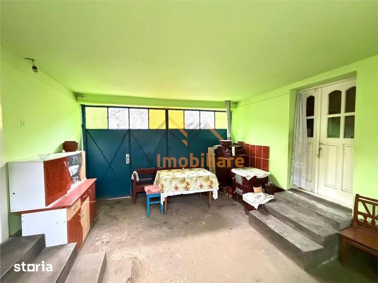 Casă cu 4 camere cu Teren 2846 Mp în Aștileu