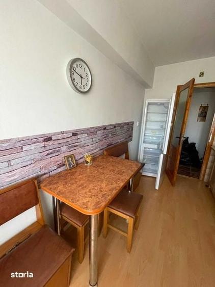 Apartament cu 3 camere decomandat în Obcini