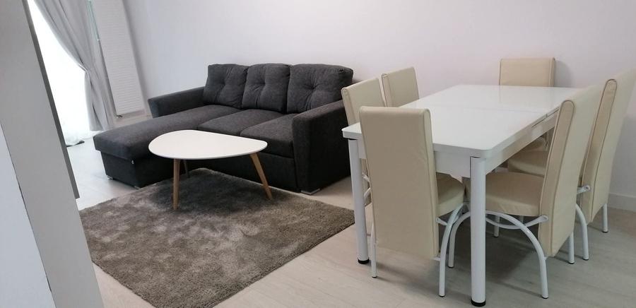 Inchiriez apartament cu doua camere foarte mari in White Tower (complet utilat) 2500 lei. - 5