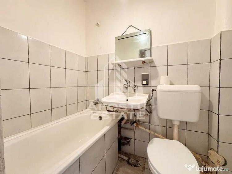 Garsonieră semidecomandată în Complex Studențesc