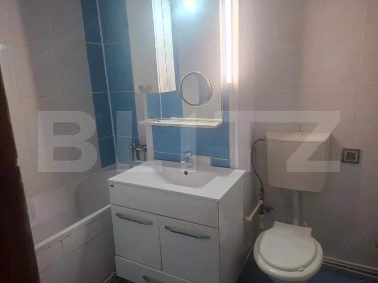 Apartament cu 3 camere decomandat, mobilat în Central