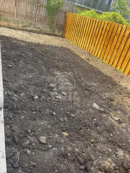 Casă cu 3 camere cu Teren 324 Mp în Florești