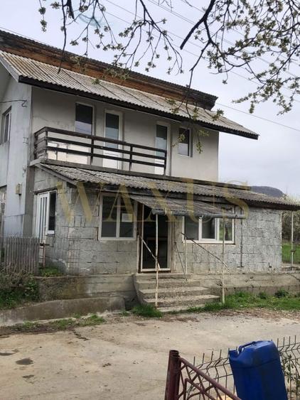 Casă individuală cu 3 camere cu Teren 496 Mp în Ciceu-Corabia