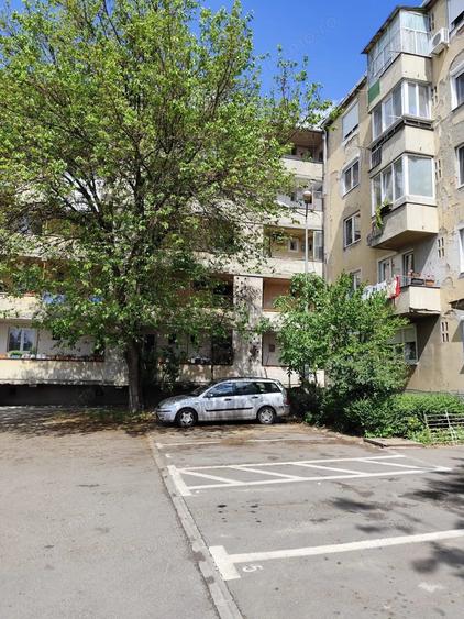 Apartament cu 2 camere în Decebal