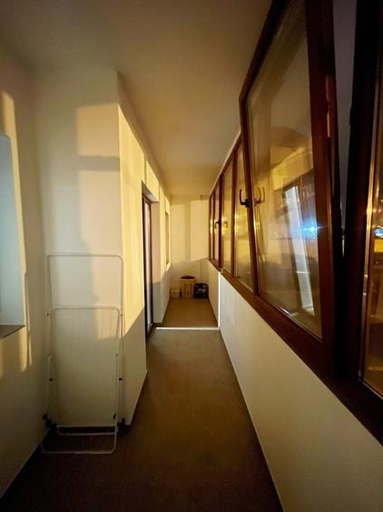 Apartament cu 3 camere semidecomandat în Șelimbăr