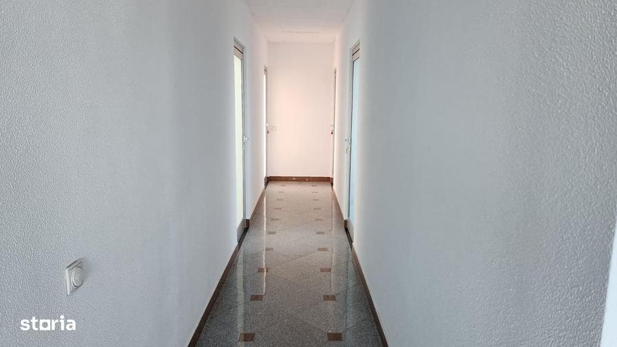 Spațiu comercial, de 1,139 mp, în Dămăroaia