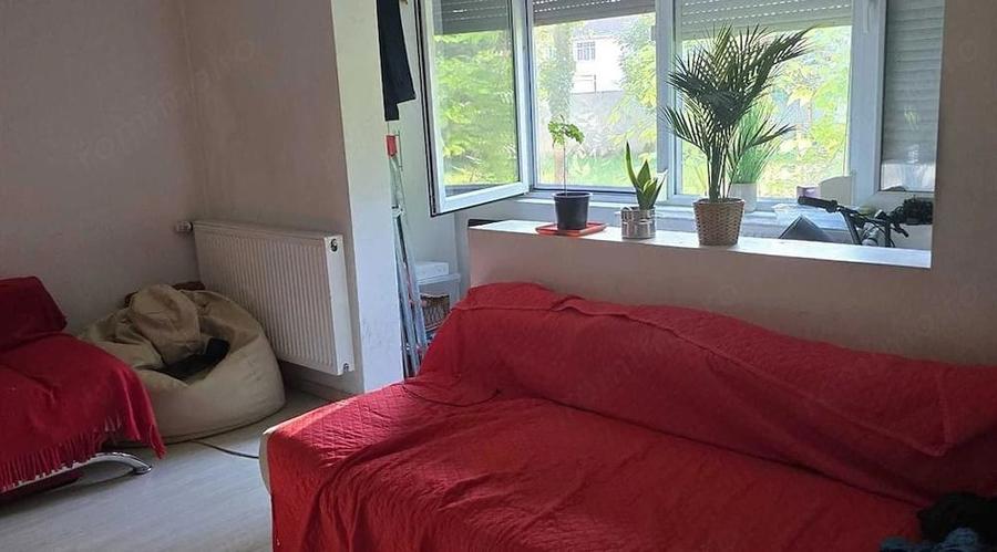 Apartament cu 3 camere decomandat în Circumvalațiunii