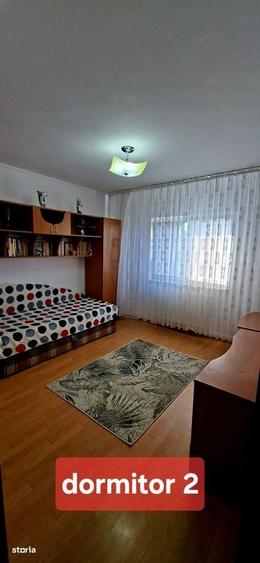 Apartament cu 3 camere decomandat în Găvana