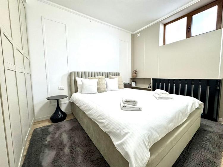 Apartament 3 camere | Ultrafinisat | Strada Republicii - 8