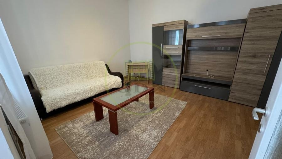 Apartament cu 2 camere semidecomandat, mobilat în Semicentral
