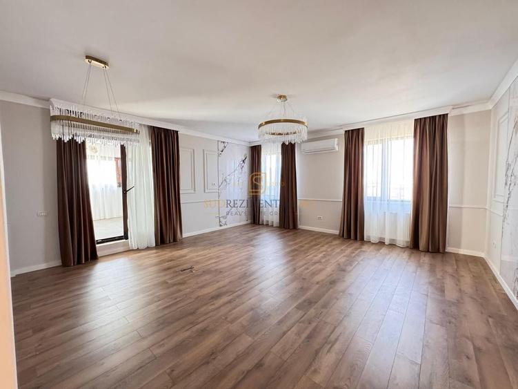 Apartament cu 3 camere decomandat în Sălaj