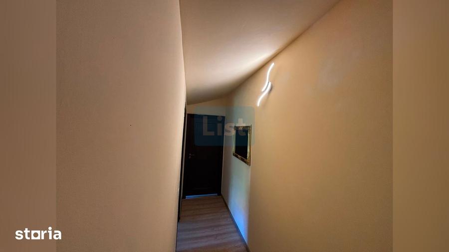 Casă cu 5 camere cu Teren 40 Mp în Central