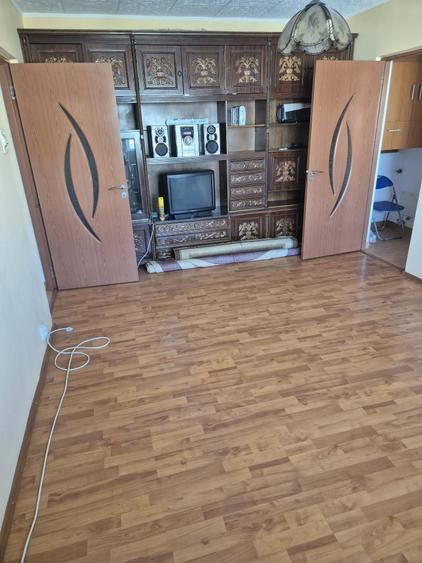 Apartament 2 camere de inchiriat Pantelimon nr.126, vis-a-vis Biserica Capra - 2