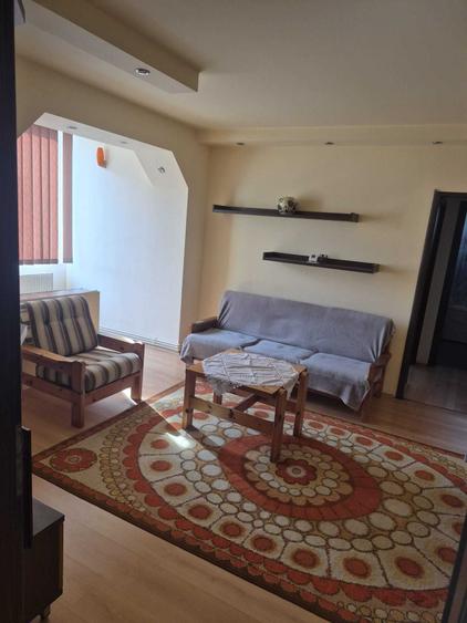 Inchiriere apartament 2 camere zona Lunca - 3