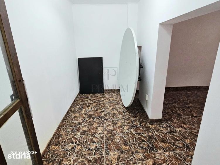 Spațiu comercial, de 40 mp, în Crișan