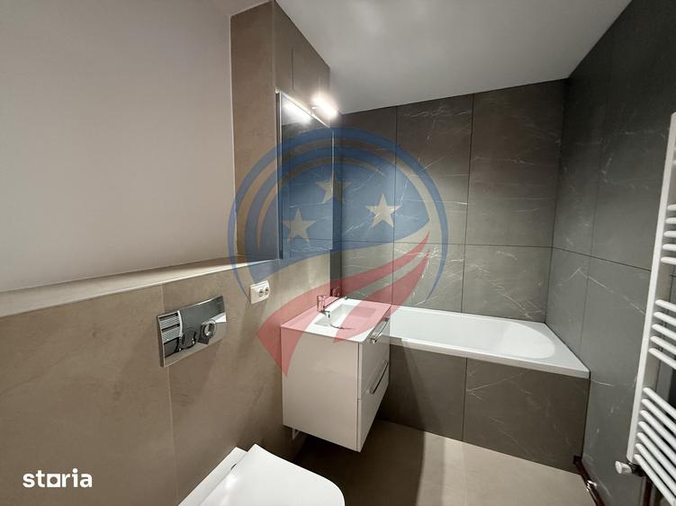 Apartament cu 4 camere decomandat în 1 Mai