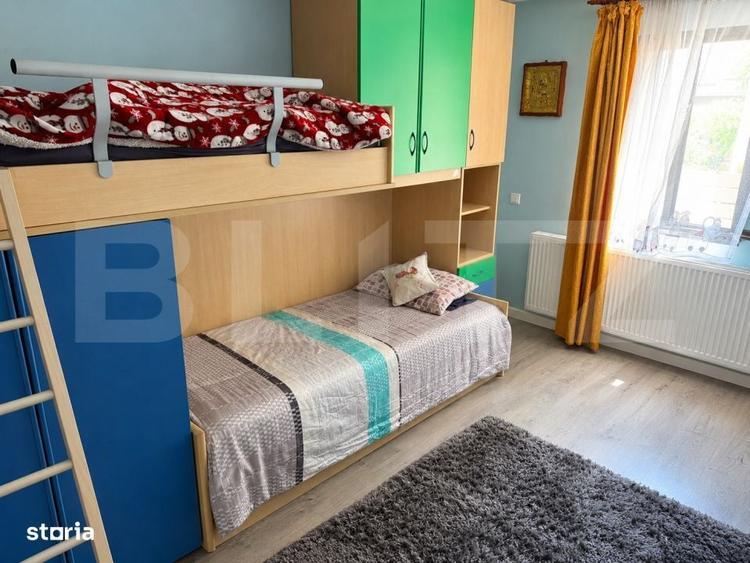 Casă cu 4 camere în Rugășești