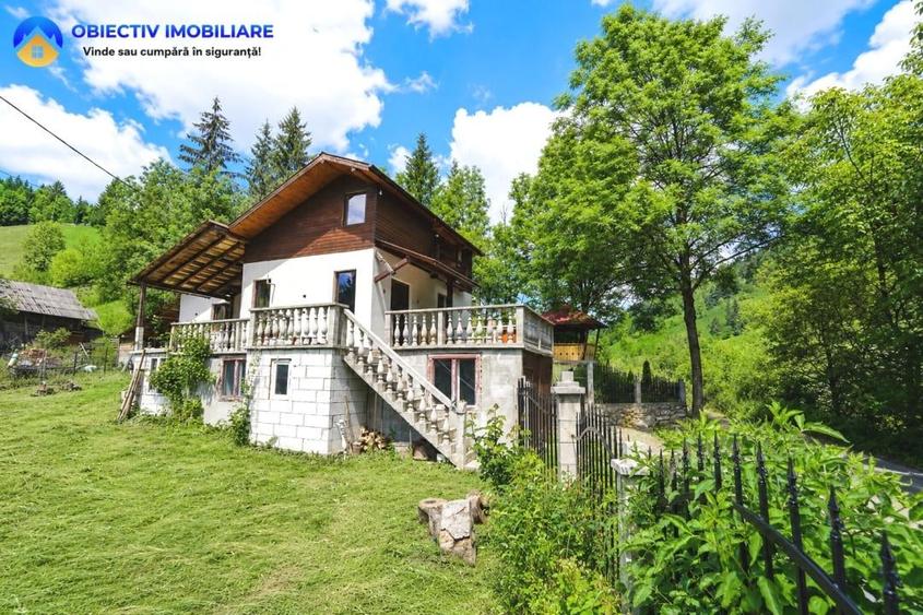 Casă cu 3 camere cu Teren 644 Mp în Bicazu Ardelean