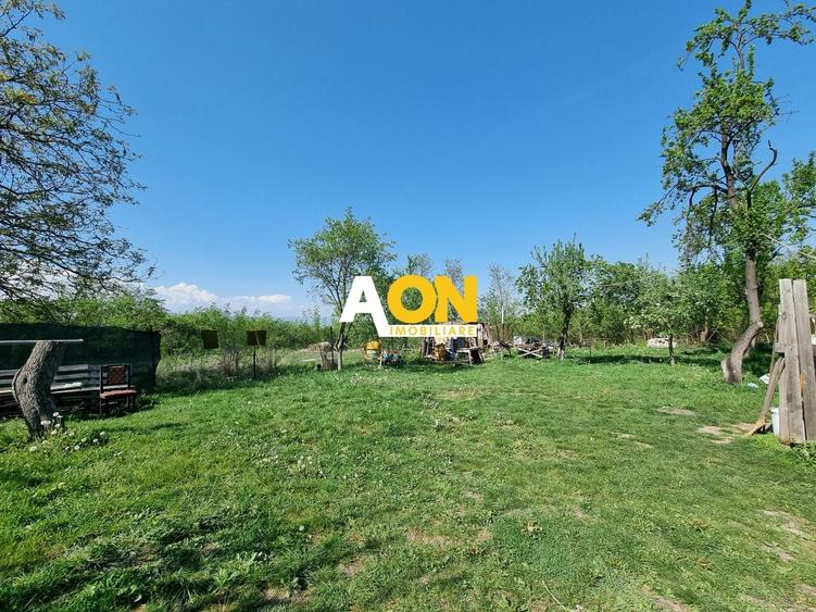 Teren Construcții intravilan de 1365 mp, în Periferie