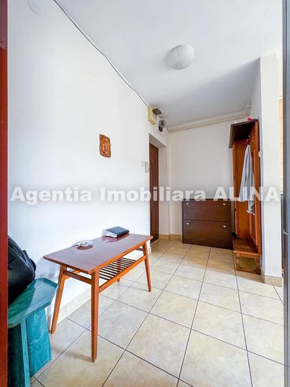 Apartament cu 2 camere semidecomandat în Central