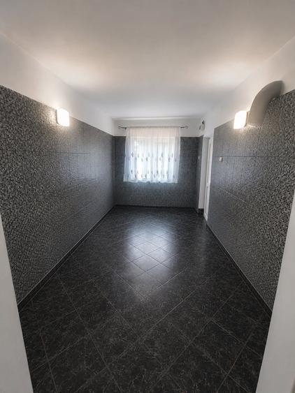 Casă cu 4 camere în Biruința