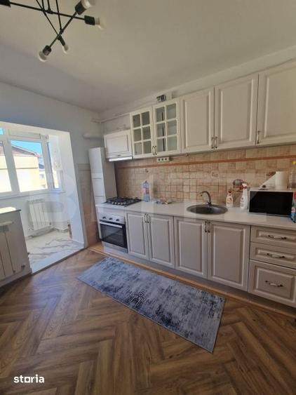 Apartament cu 2 camere decomandat în George Enescu