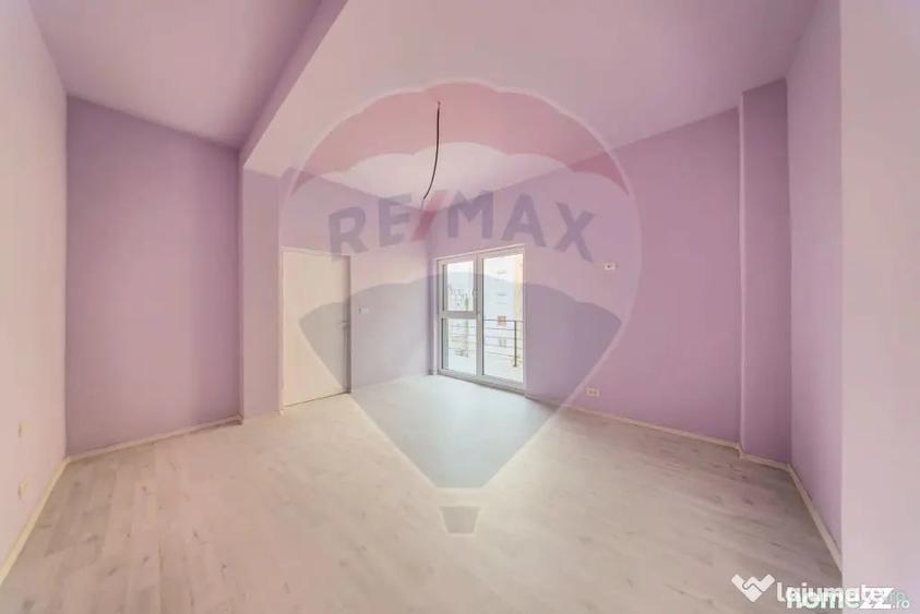 Apartament cu 2 camere semidecomandat în Intim