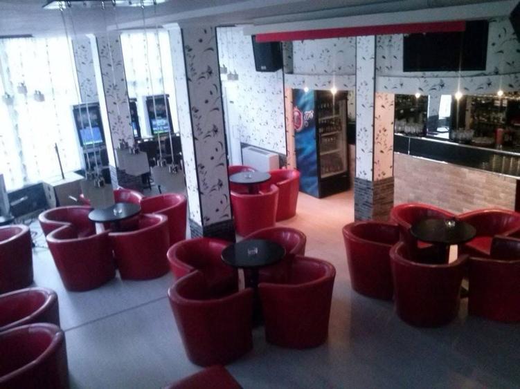 Spațiu comercial, de 210 mp, în Deve