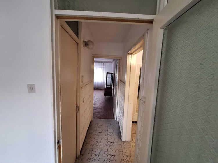 Apartament cu 2 camere decomandat în Brazda lui Novac