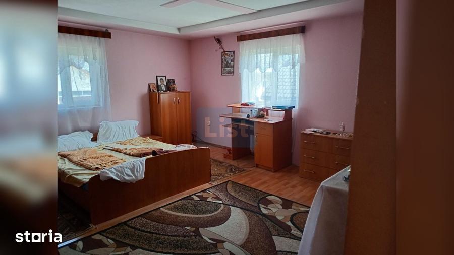 Casă cu 3 camere cu Teren 477 Mp în Șendreni