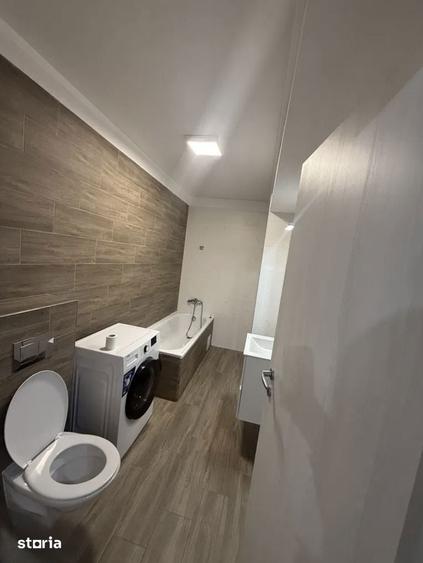 Apartament cu 3 camere în Pieptănari