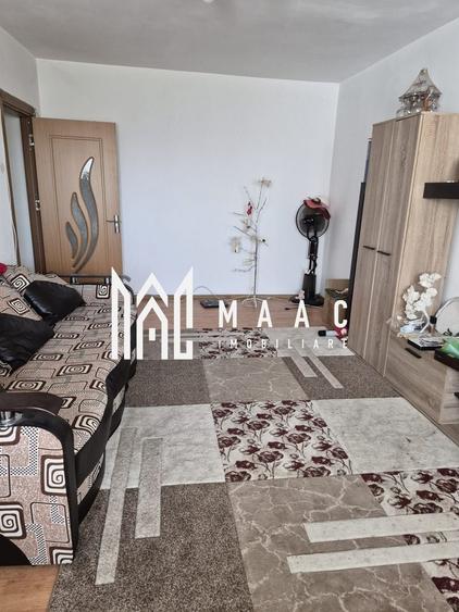 Apartament cu 3 camere decomandat, mobilat în Ostroveni