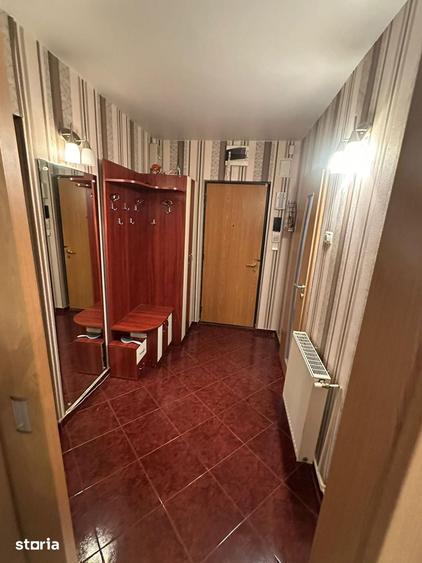 Apartament cu 4 camere în Titan