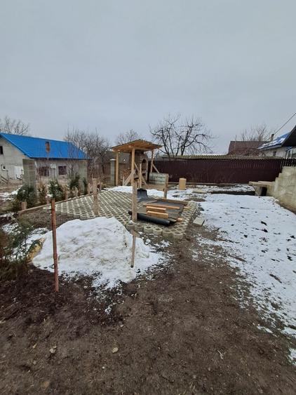 Casă individuală cu 3 camere cu Teren 450 Mp în Horlești (Rediu)