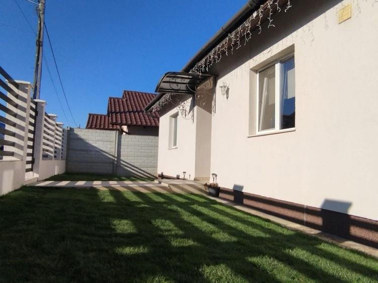 Casă cu 3 camere în Cihei