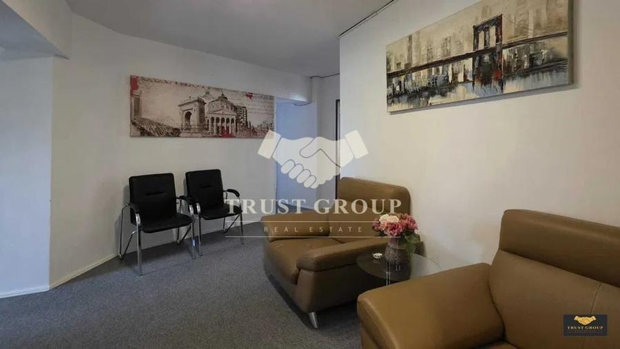 Apartament cu 4 camere decomandat, mobilat în Universitate