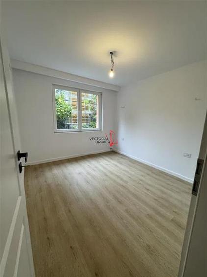 Apartament cu 2 camere decomandat în Tei