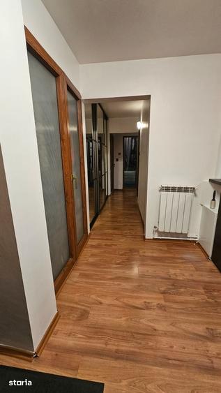 Apartament cu 3 camere în Țiglina 3