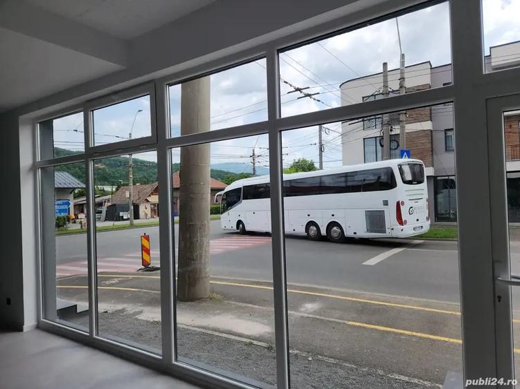 Spațiu comercial, de 137 mp, în Beltiug