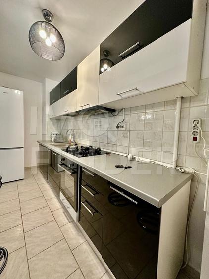 Apartament cu 2 camere semidecomandat, mobilat în Zorilor