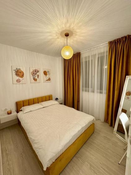 Apartament cu 2 camere semidecomandat în Chinteni