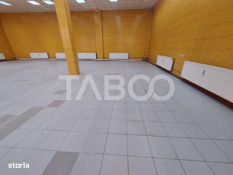 Spațiu comercial, de 300 mp, în Terezian