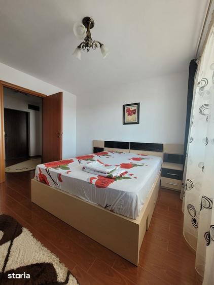 Apartament cu 2 camere, mobilat în Pajura