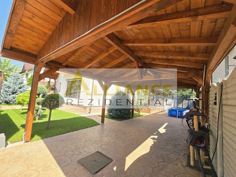 Casă individuală cu 4 camere cu Canalizare în Berceni