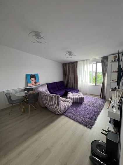 Apartament cu 2 camere semidecomandat în Fălticeni