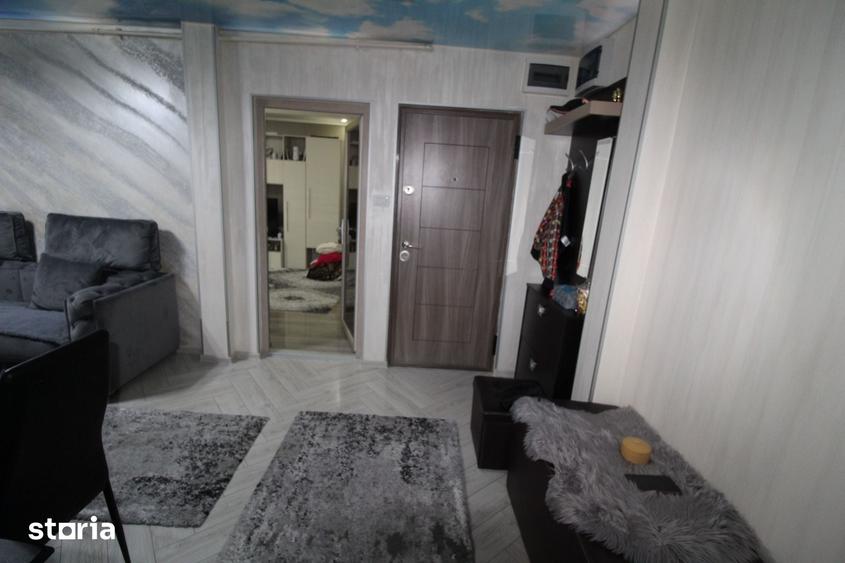 Apartament cu 2 camere decomandat, mobilat în Teilor