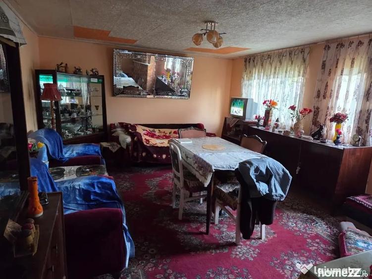Garsonieră în Moșteni