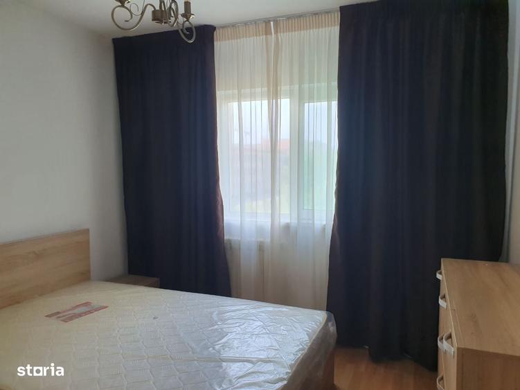 Apartament cu 3 camere decomandat în 9 Mai